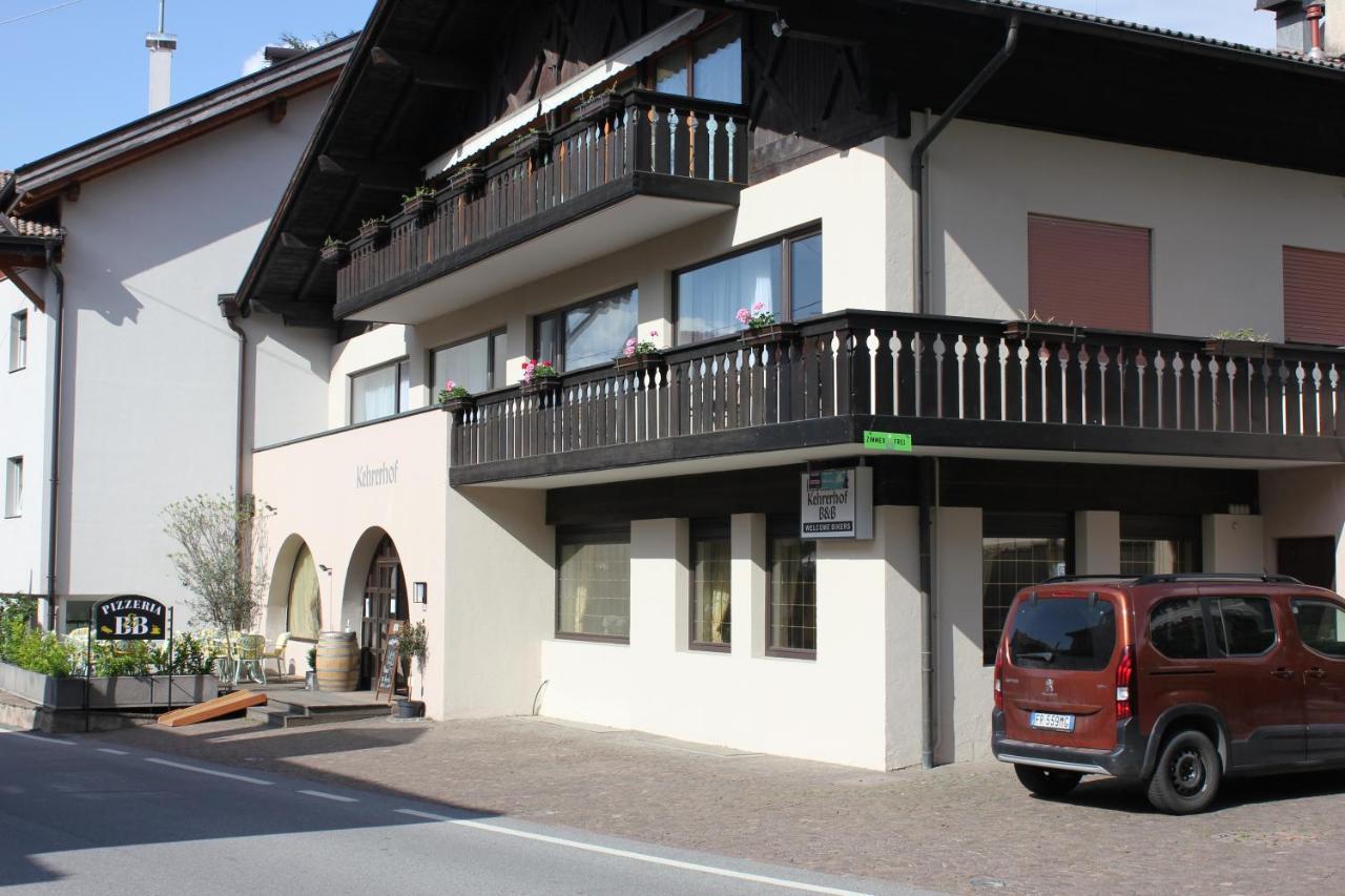 リフィアーノ Kehrerhof Bed & Breakfast エクステリア 写真