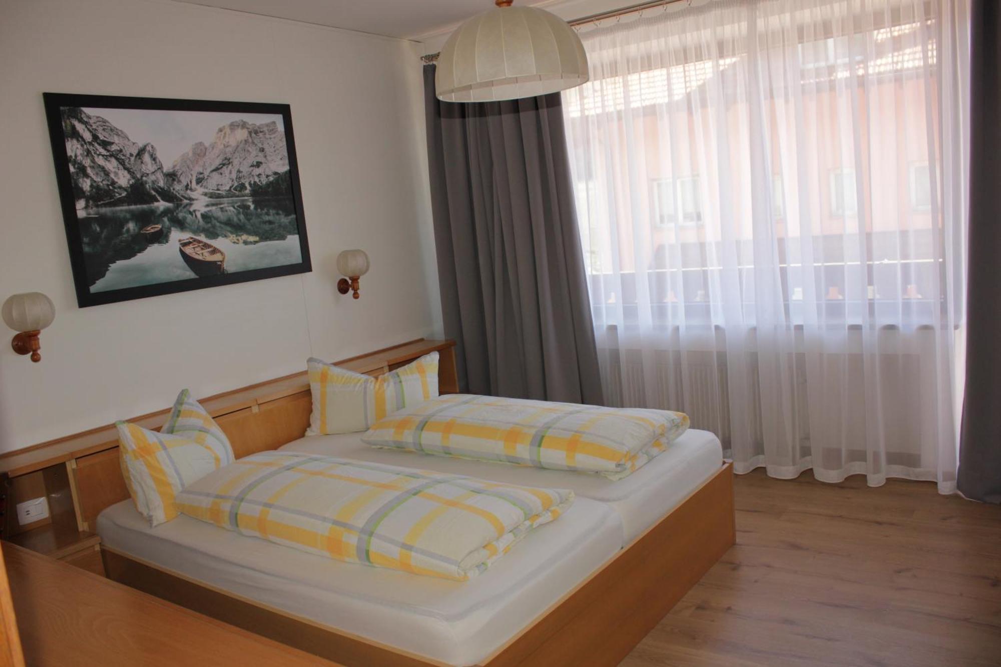 リフィアーノ Kehrerhof Bed & Breakfast エクステリア 写真